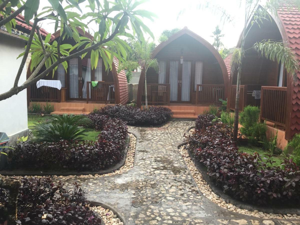 Lotus Bungalow Nusa Penida Exterior foto